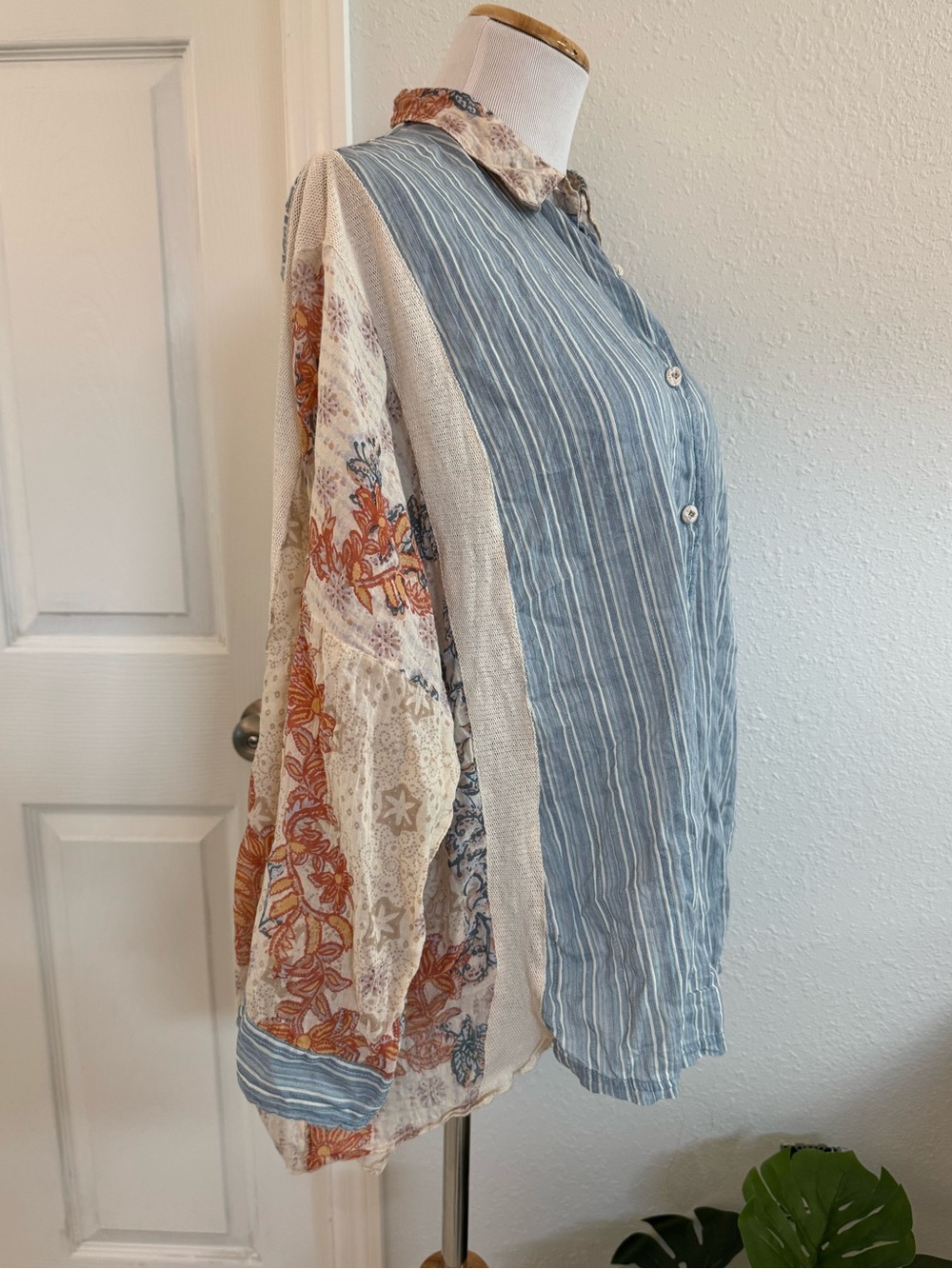 Free People Patchwork Oversized Button Down Shirt XS - Picture 3 of 9